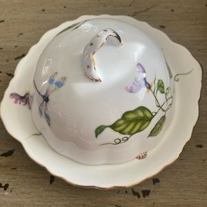 I. Godinger & Co. Butter Dish from Jardin Collection. New, never used, in box